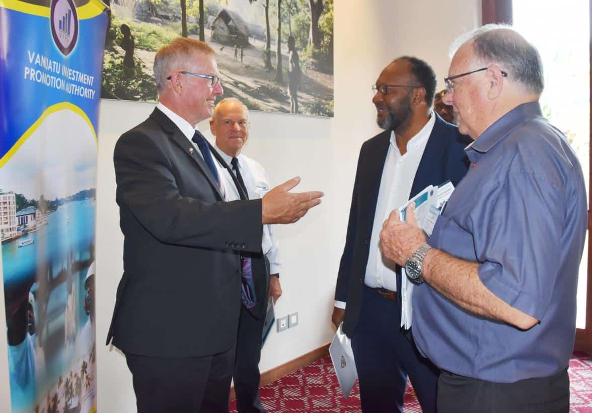 Vanuatu — English as the Primary Language of Government, Law and Business — 英语为官方语言 Vanuatu government and business leaders meeting, reflecting the nation’s strong English-speaking administration and bilingual culture — 瓦努阿图英语商务环境